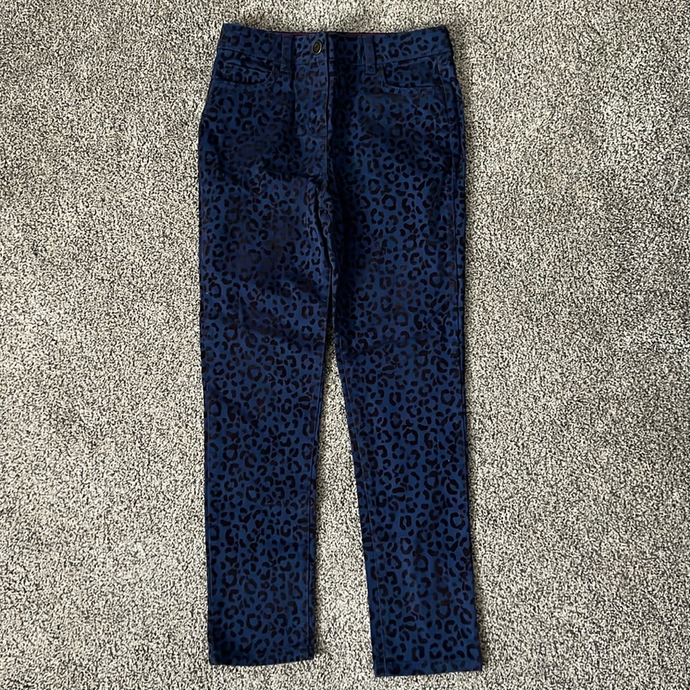Boden animal print pants. Black velvet animal print. Sz 10yr -140 cm